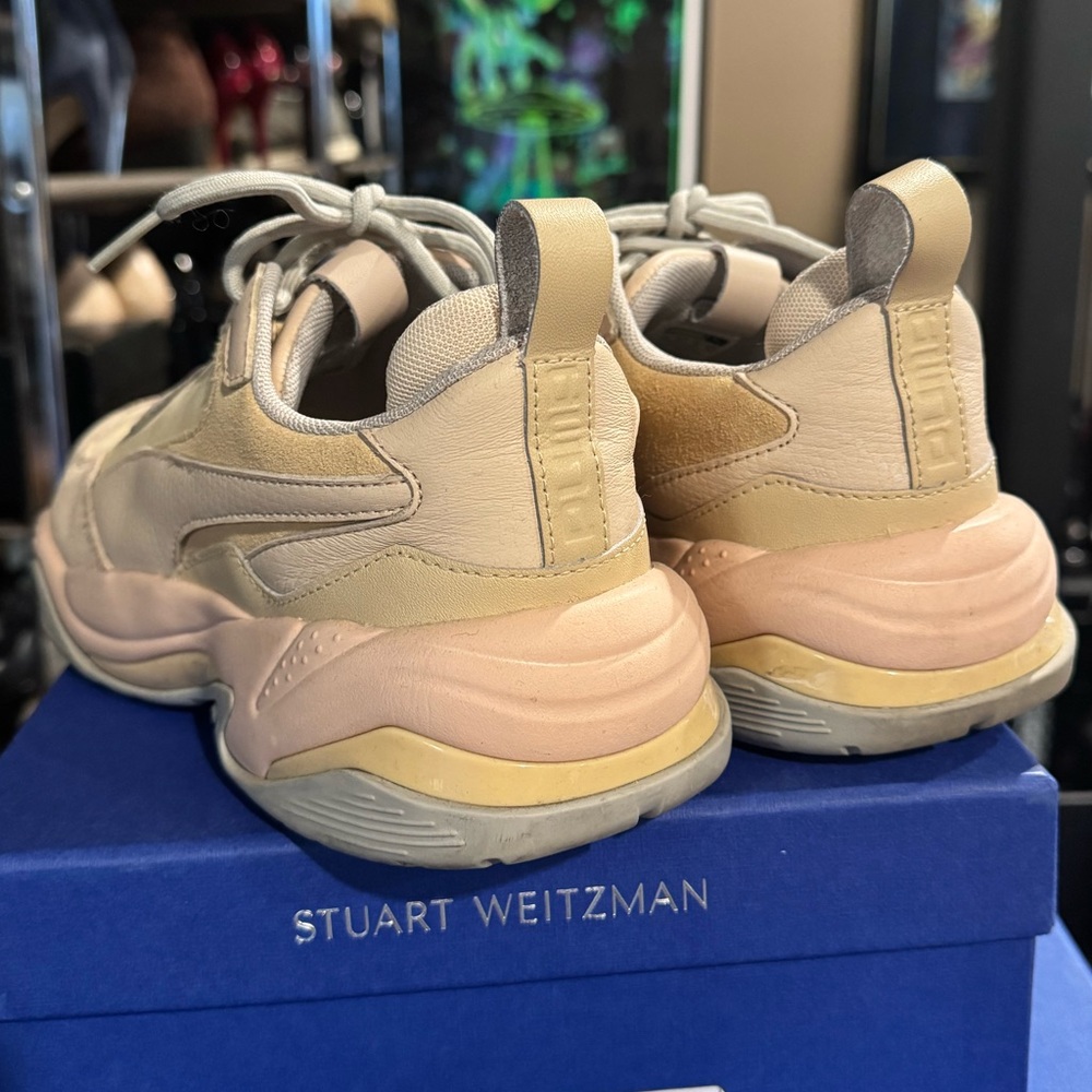 Puma Sneakers - Picture 2 of 8